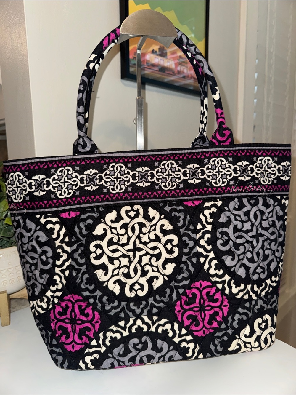 Vera Bradley Tote Canterberry Magenta - Picture 3 of 6
